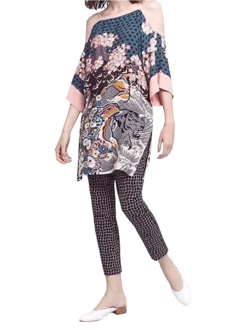 🌸#Anthropologie #maeve #BohoVibes #Chic #SummerStyle #Unique #FlowyFit #Cocktail